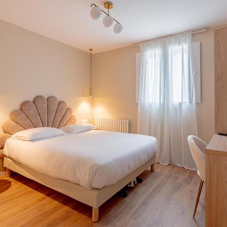 Hotel Sénia Orly Kültér fotó