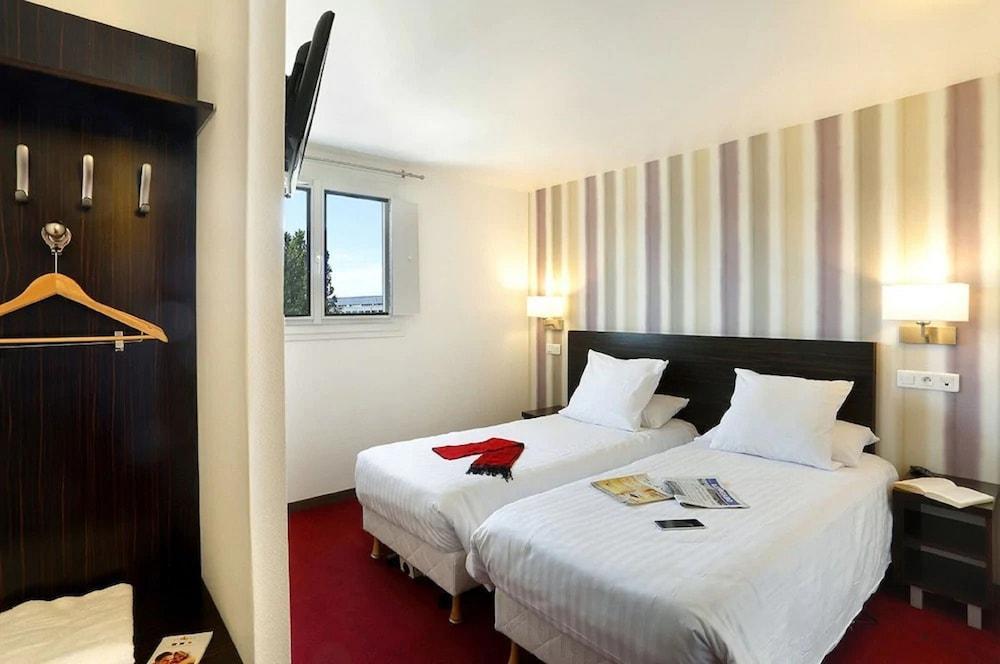 Hotel Sénia Orly Kültér fotó