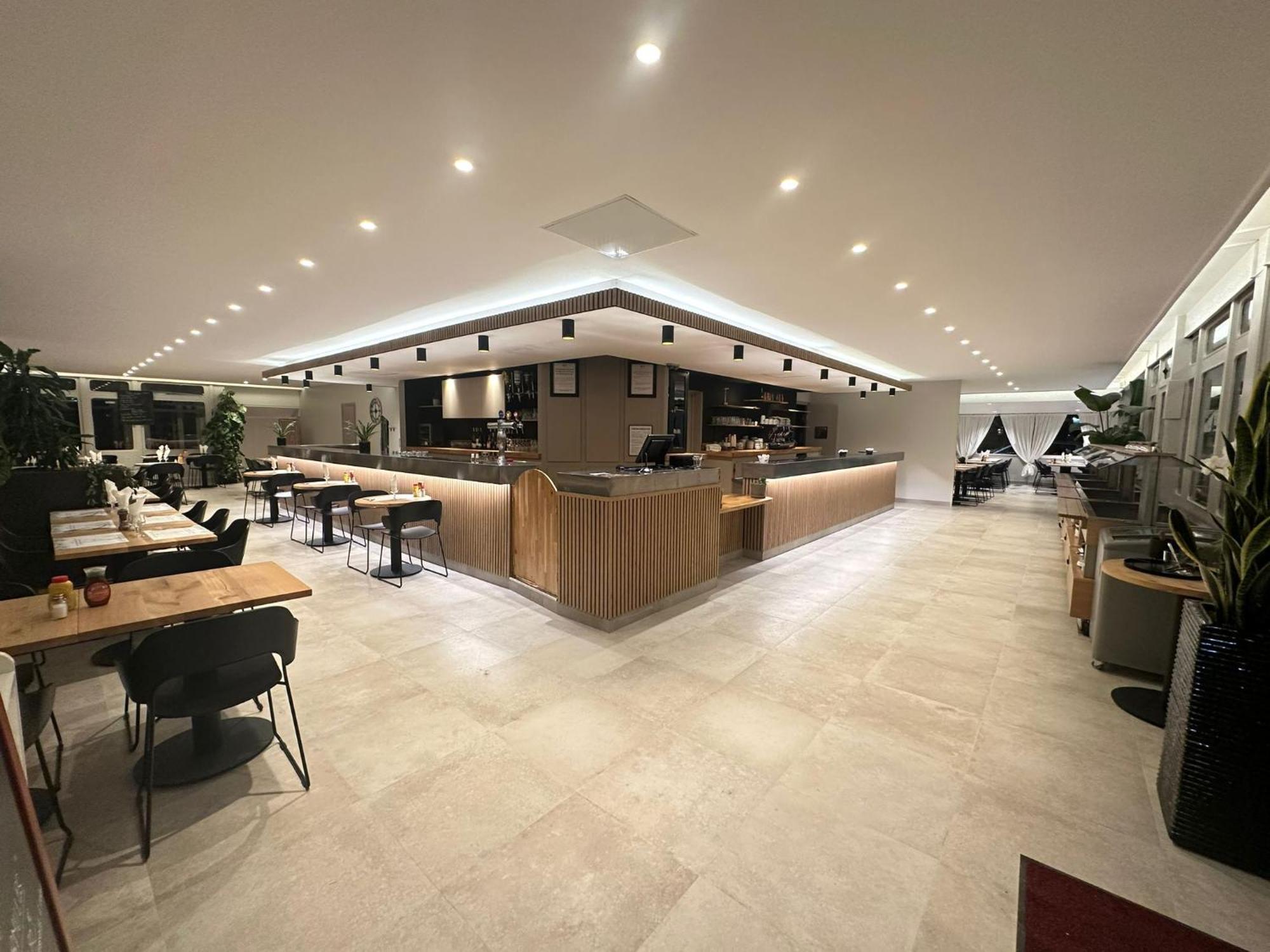 Hotel Sénia Orly Kültér fotó